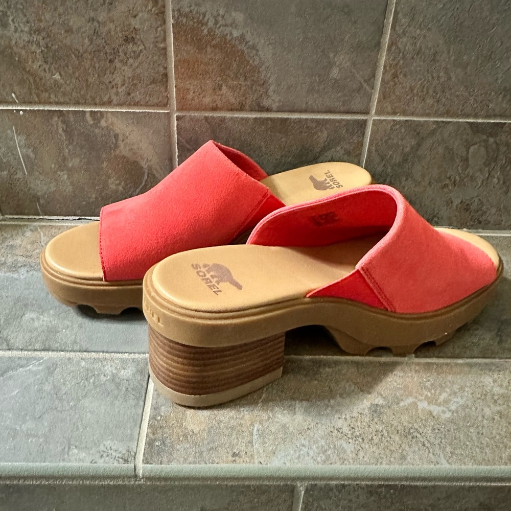 SOREL - JOANIE HEEL SLIDE - beautiful Rio Red (more coral/melon in color)